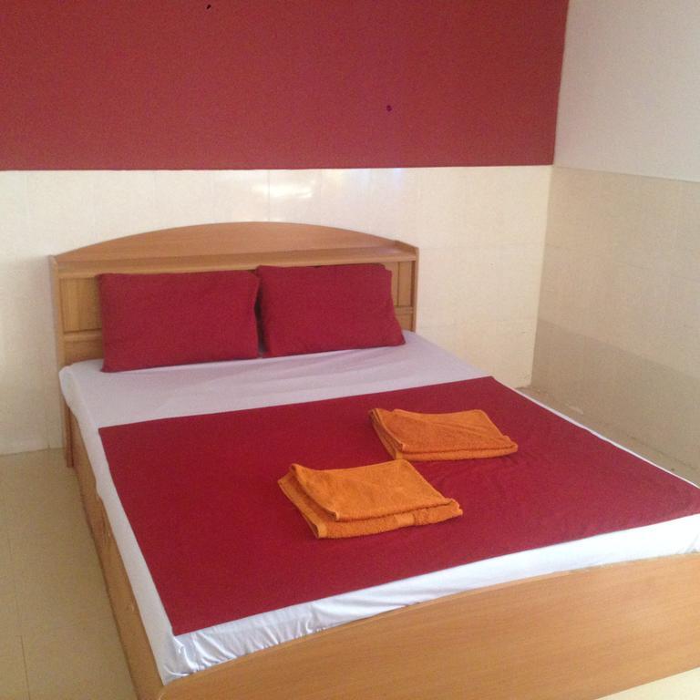 Invito Guesthouse Sihanoukville Exterior photo
