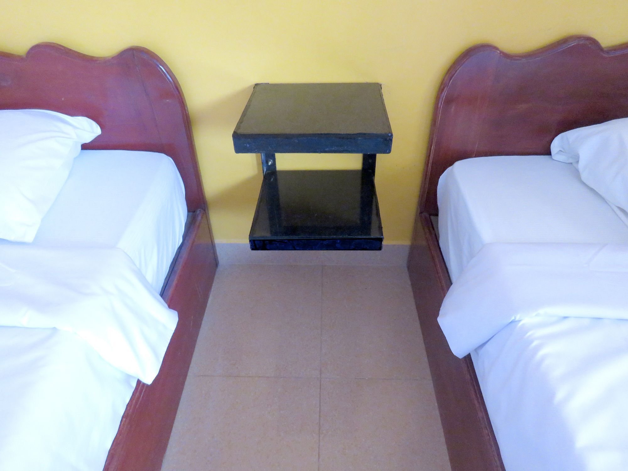 Invito Guesthouse Sihanoukville Exterior photo